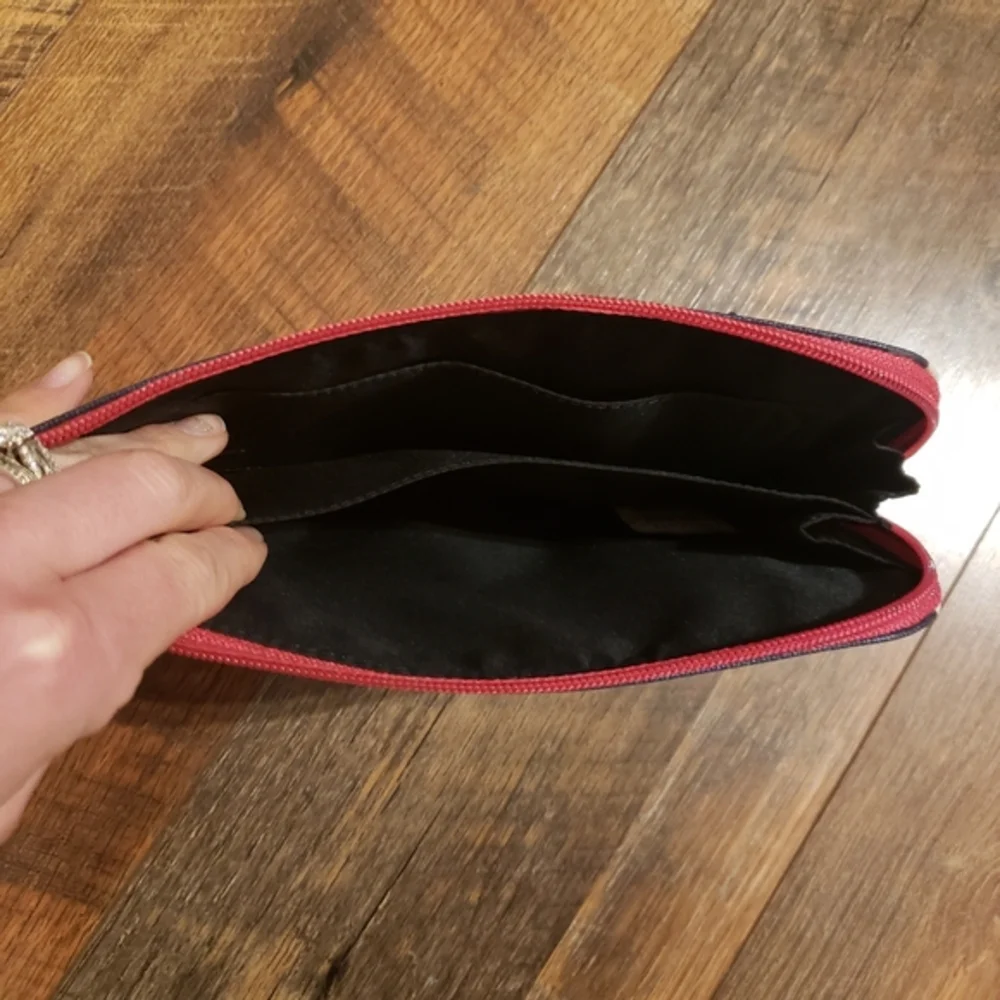 Fossil Eliza small Zip‎ Around Wristlet stripes